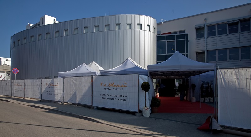 Umzug ins Deutsche Filmhaus